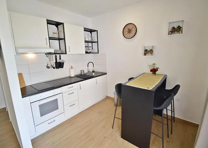 Marija * Betina (Sibenik-Knin)