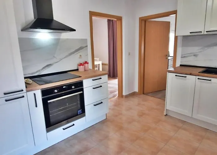 Marija * Betina (Sibenik-Knin)